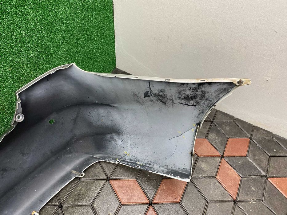 Бампер задній Mitsubishi Grandis Мітсубісі Грандіс