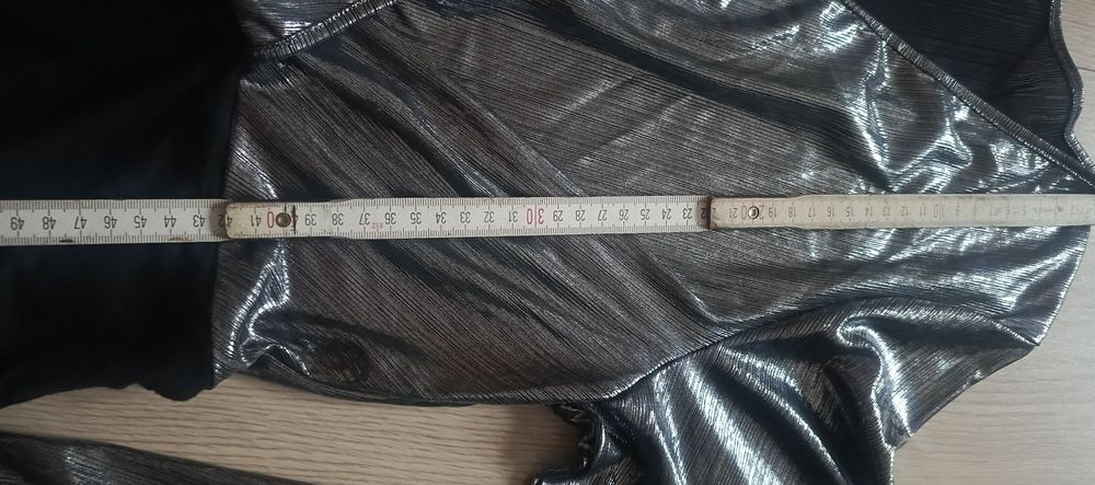 Nowe srebrne body 3XL Shein