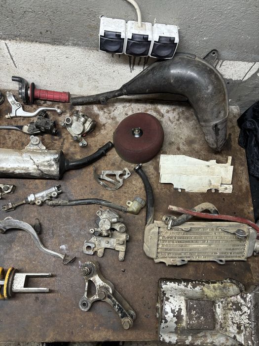 Honda CR 80 85 czesci sprzeglo cylinder skrzynia kartery  zaplon