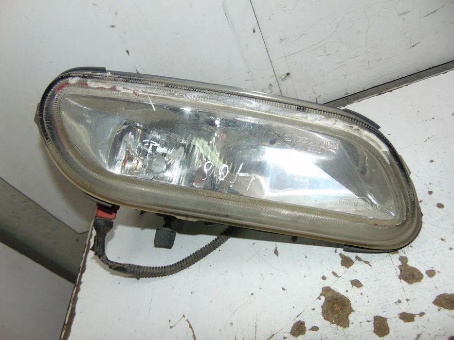 Peugeot 406 faróis nevoeiro