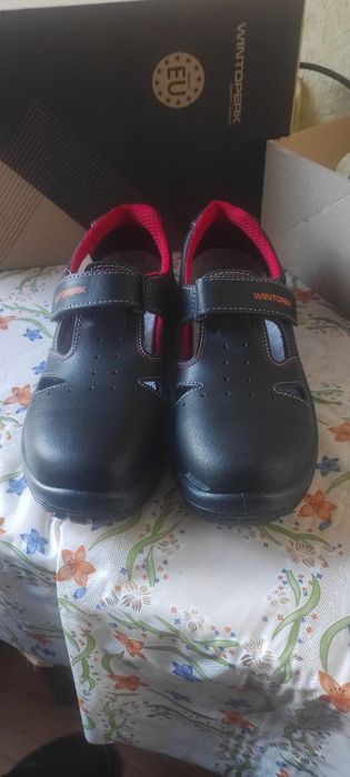 Продам Лапти для Работы