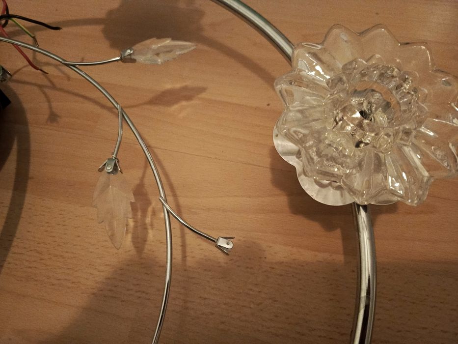 Lampa sufitowa na pilot