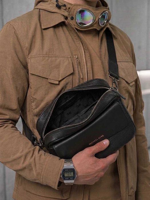 Сумка унісекс шкіряна Michael Kors Hudson Black