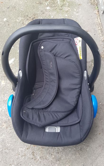 Fotelik samochodowy/ Nosidełko  Anex.