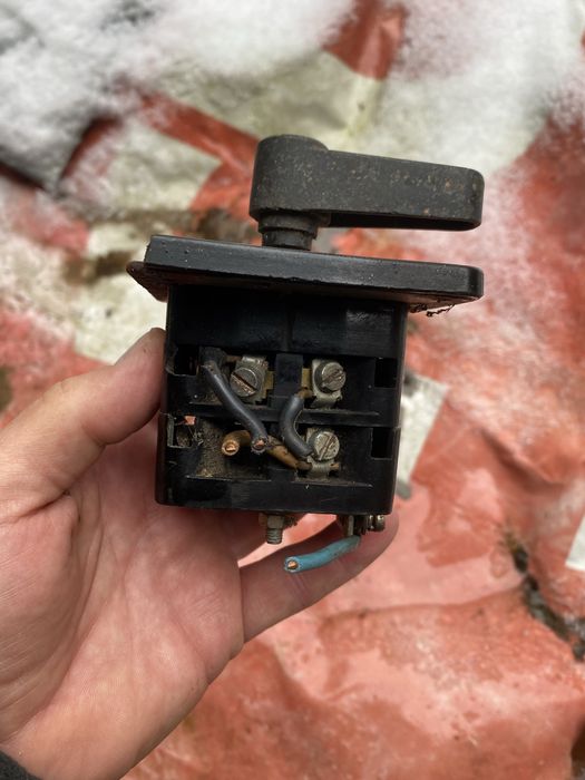 Włącznik prądu siła lub 230 V