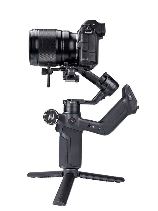 трьохосьовий стабілізатор гімбал автоматично вирівнює рух фото тримач