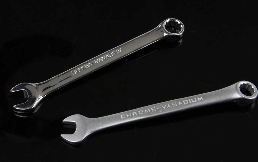 Klucz oczkowo płaski 24mm CRV KLUCZ PŁASKO-OCZKOWY Chromowany