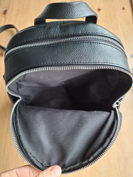 Mochila parfois preta