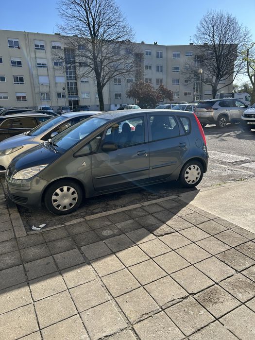 Mitsubishi colt 1.1 2007