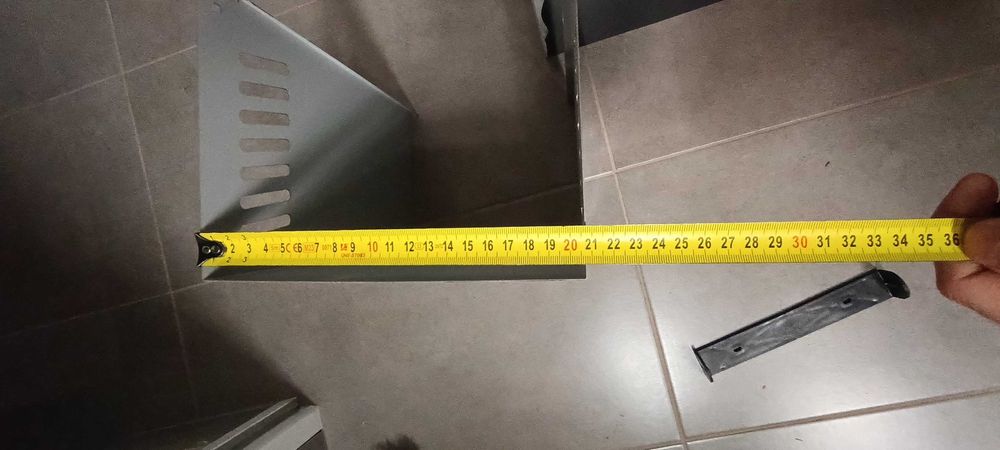 Osłona, maskownica rury okapu Amica