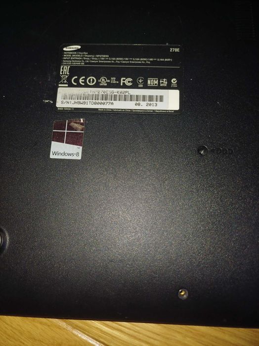 Laptop Samsung NP270E Core I3 SSD 4GB RAM niekompletny