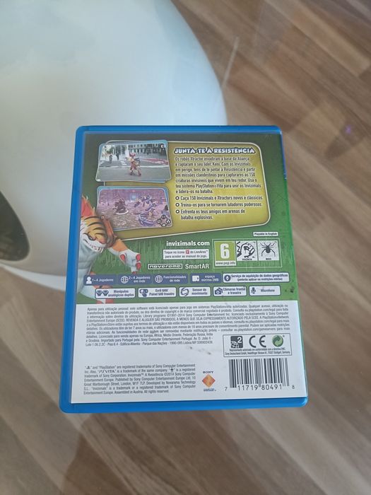 Invizimals a Resistência (PSVITA)