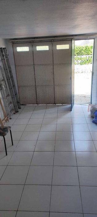 Moradia T6 com Jardim e Garagem na Av. Fernão Magalhães – Porto