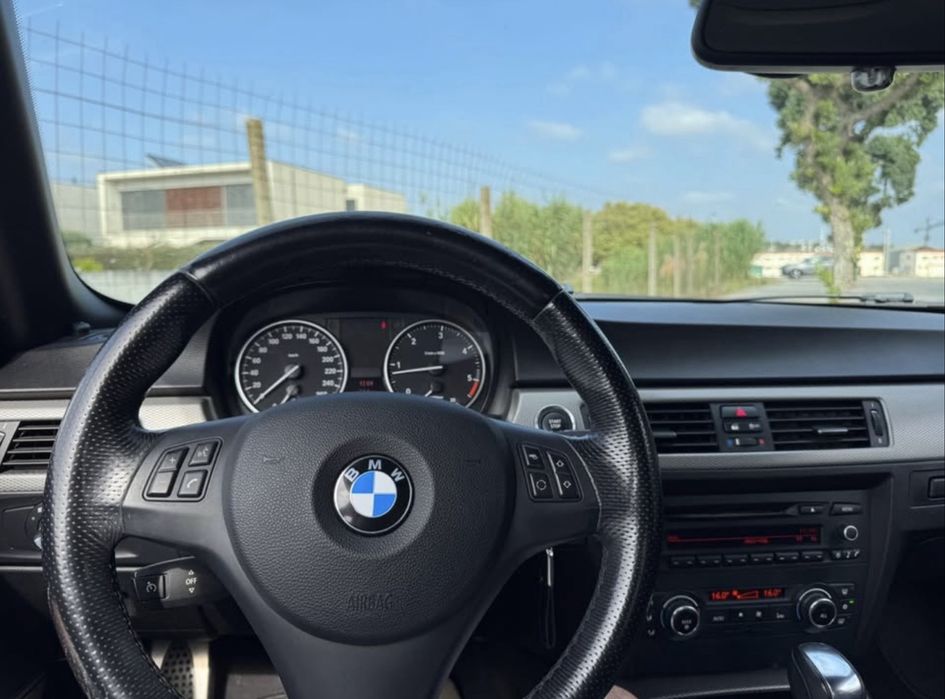 BMW e93 LCI - PCk M - AUTO