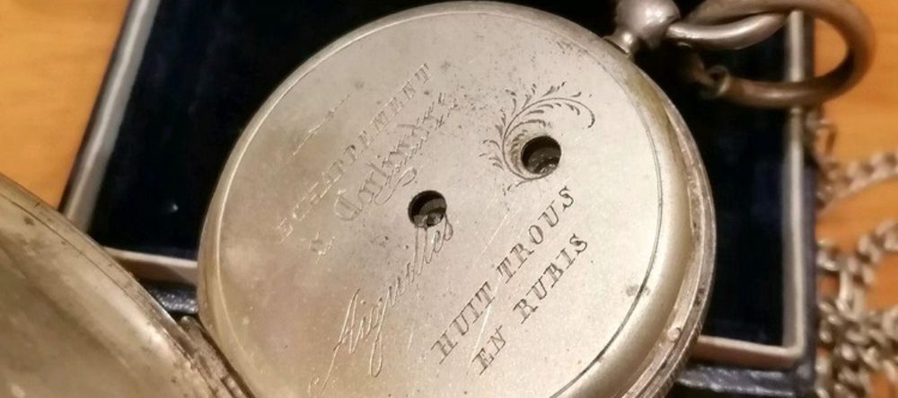 Relógio bolso cilindro em prata huit trous en rubis