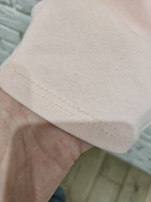 Piękna bluzka r. M różowa z koronką krótki rękaw