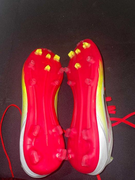 Chuteiras F50 Adidas Novas
