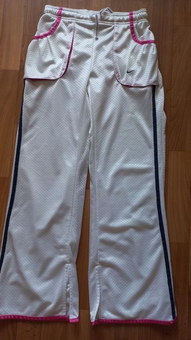 Спортивные брюки