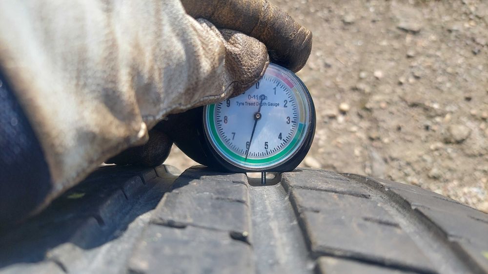 Opony letnie 2x 245/40r18 97Y Pirelli P Zero MO MONTAZ