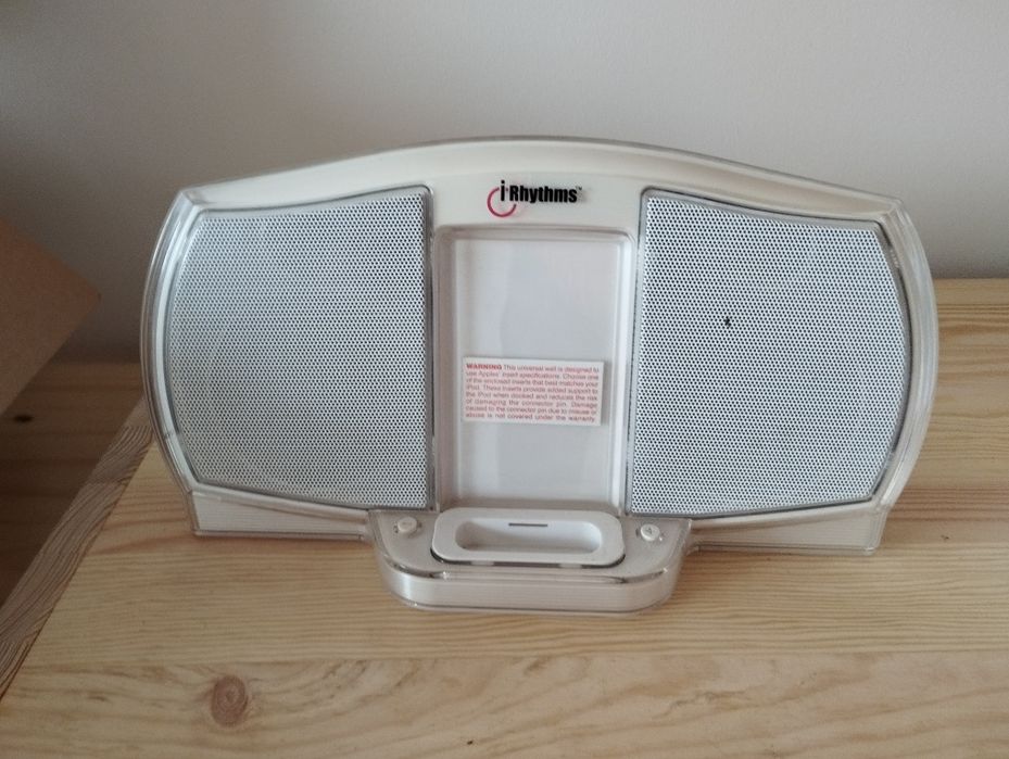 maxBass Speaker for iPods, Multiple Models64739236284675123