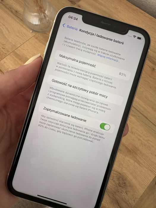 Iphone 11 w bardzo dobrym stanie