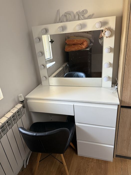 Toaletka stan udealny