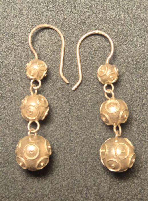 Brincos em prata de Viana