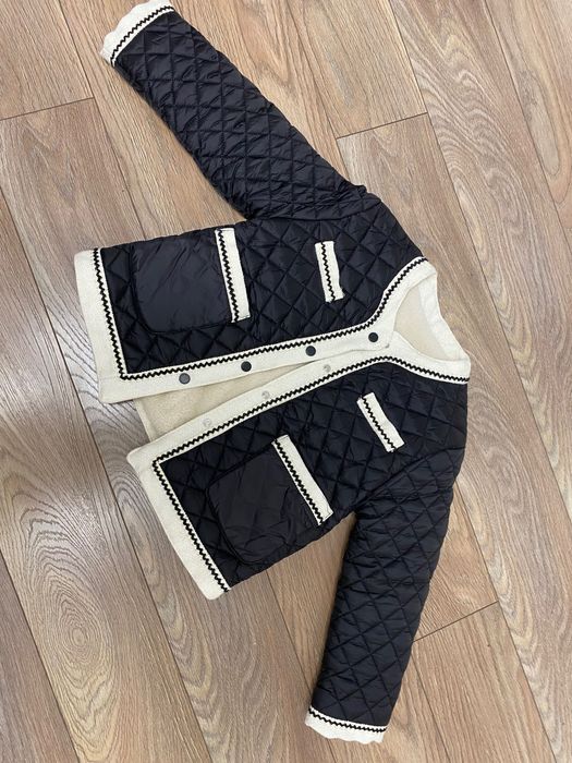 Курточка для дівчинки