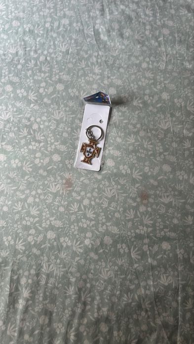 Vendo porta chaves portugal novo