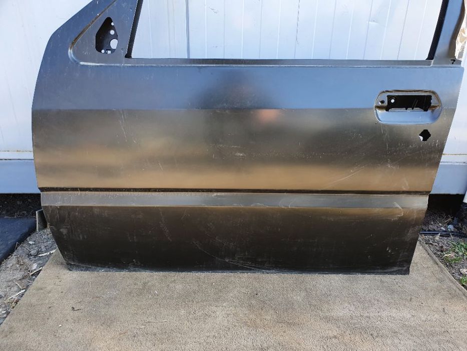 旧枠SR drzwi citroen zx w Twojej okolicy? Sprawdź kategorię Motoryzacja