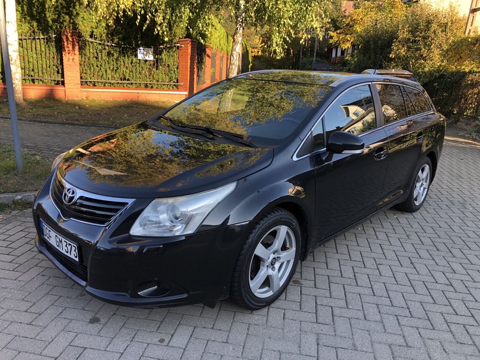 Toyota Avensis 1,8 benzyna. // Sprowadzona Bezwypadkowa