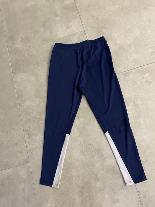 Spodnie dresowe Gymshark