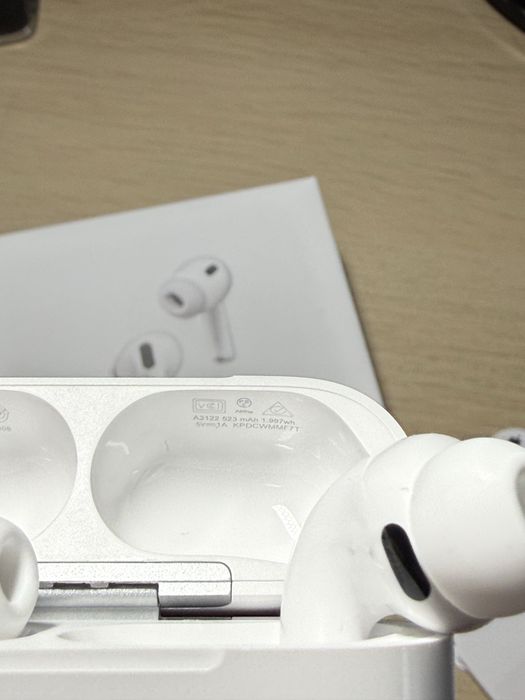 Nowe AirPods Pro 3