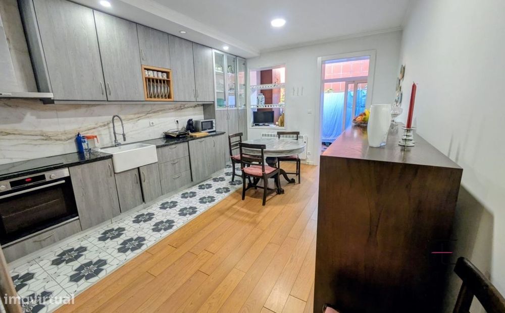 Moradia em Banda T2+1 Triplex Venda em Glória e Vera Cruz,Aveiro