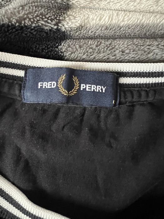 Продам  кофту POLO Ralph футболку FRED PERRY