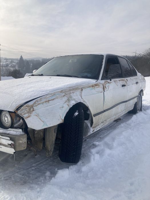 Продам або обміняю бмв е 34. 2.0 бензин