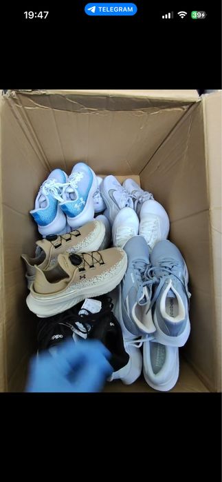 Кросівки ОПТОМ Брендові Жіночі Взуття Сток ОПТ Adidas Nike Puma NB UA