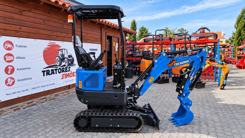 MINI GIRATÓRIA RIPPA R10 | 1000 KG | COMPACTA, ÁGIL E PRONTA PARA TRABALHAR