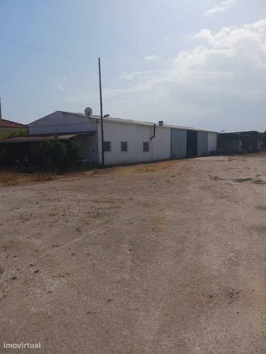 Terreno misto com excelente viabilidade de construção – Pinhal Novo