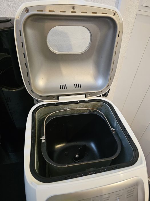 Maquina de pão e outros