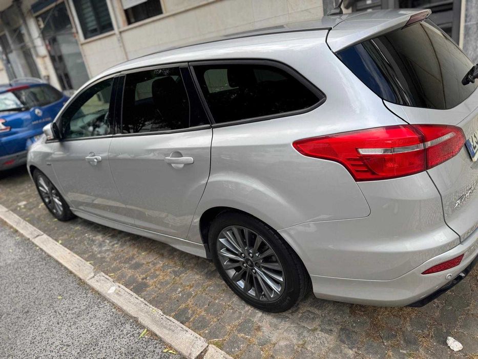 FORD FOCUS SW 1.5 TDCi ST-LINE | 120 CV | 2017 — photo 2