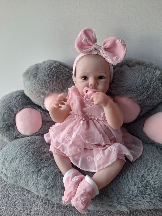 Lalka jak żywe dziecko reborn piękna NOWA duża prawie 50 cm , cala gum