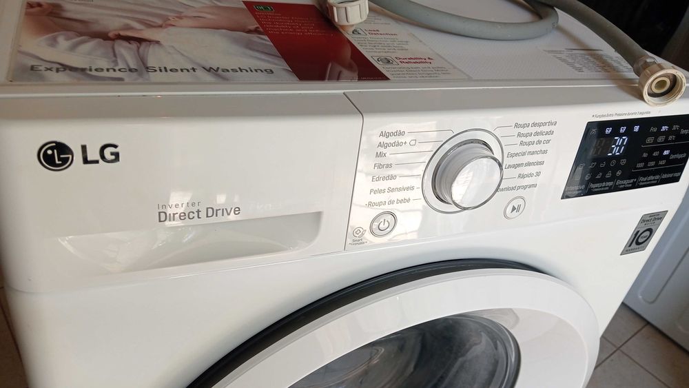 Máquina de lavar roupa LG 8 kg