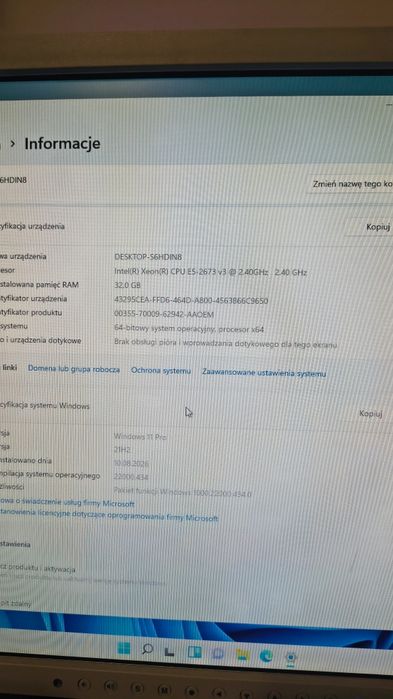 Intel e5 2673 v3 32gbram  rx5500xt8gb