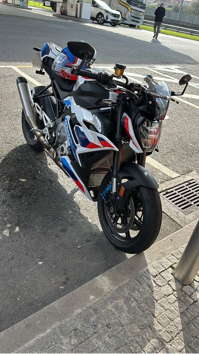 Bmw M1000R 08/2024