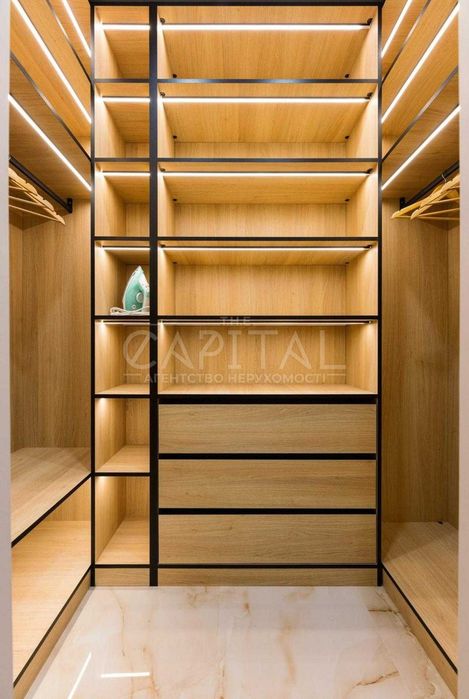 Оренда дизайнерської квартири у ЖК Файна Таун вул Салютна Нивки Київ