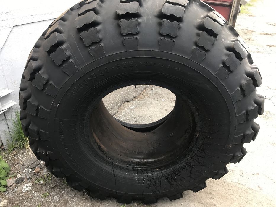 Шины 1300-530-533  ( 530/70-21 ) Краз. 255  лаптежник