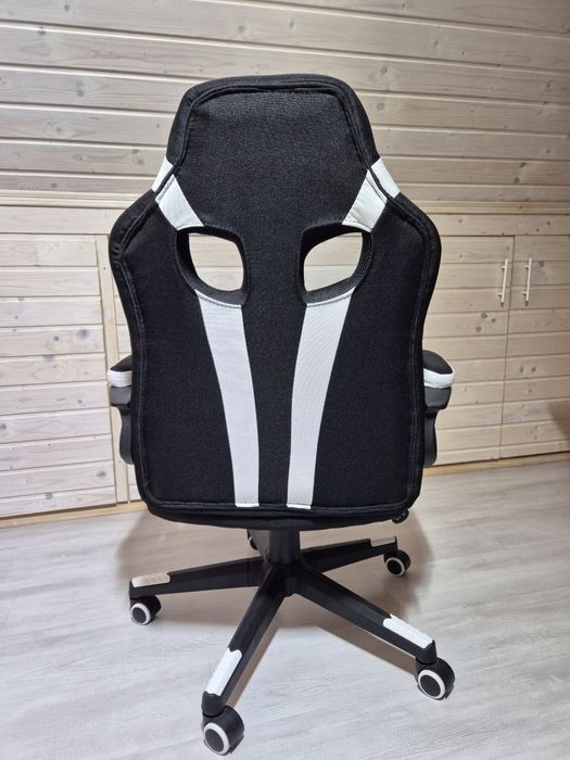 Продам крісло , huzaro