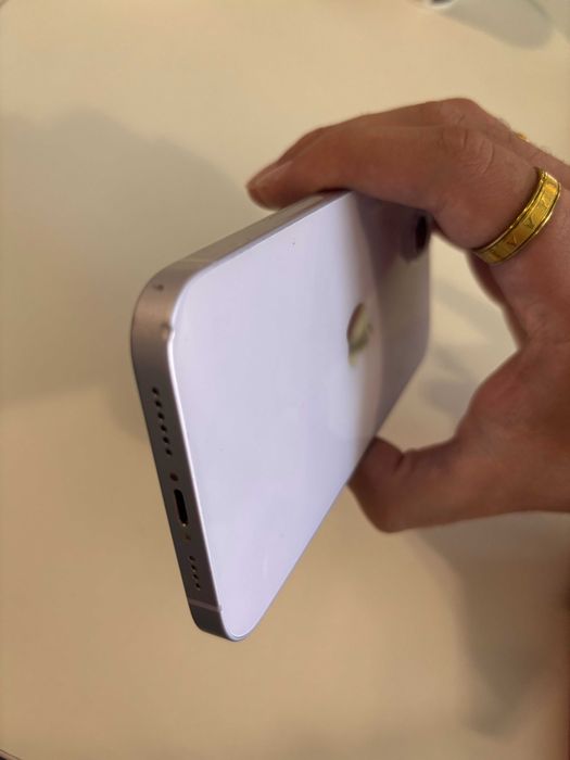 iPhone 14 Plus 256GB roxo