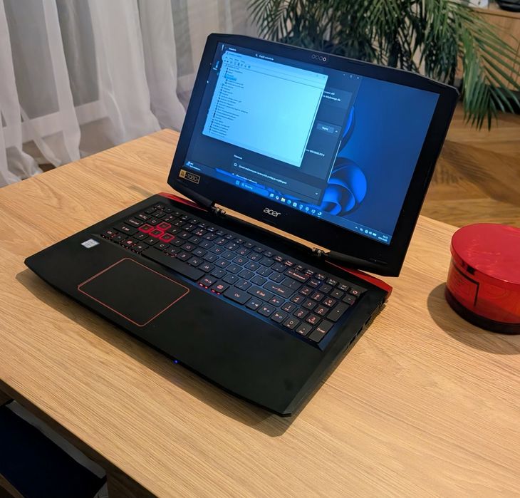 Laptop Gamingowy Acer VX 15 | i7-7700HQ | GTX 1050 | 8GB RAM | SSD